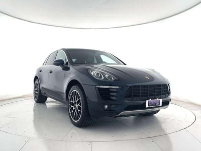 Usata Porsche Macan 250 CV (183 kW) 2015 Blu metallizzato SUV