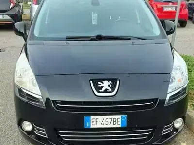 Usata Peugeot 5008