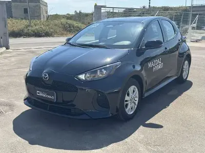Usata Mazda 2 Center-Line 116 CV (85 kW) 2025 Nero Utilitaria