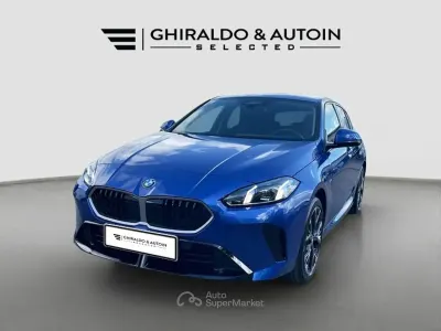 Usata BMW 120 M Sport 170 CV (125 kW) 2025 Blu/azzurro Utilitaria