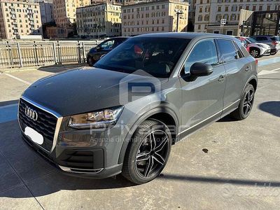 Usata Audi Q2 Business 116 CV (85 kW) 2018 Grigio SUV
