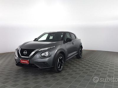 Usata Nissan Juke N-Connecta 114 CV (83 kW) 2023 Dark metal grey SUV