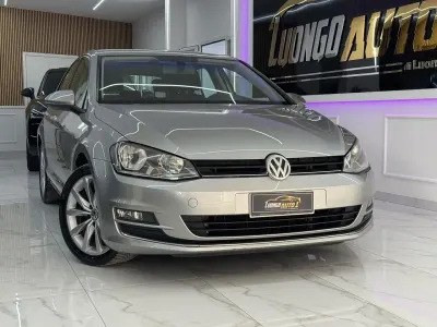Usata VW Golf VII Highline 105 CV (77 kW) 2014 Oro Berlina