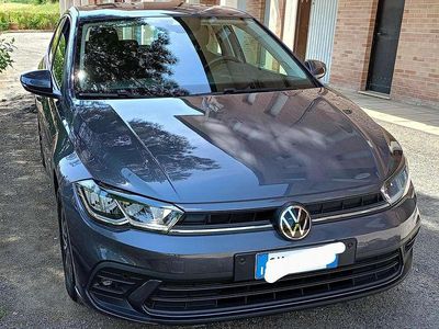 Usata VW Polo Life 95 CV (69 kW) 2023 Grigio Berlina