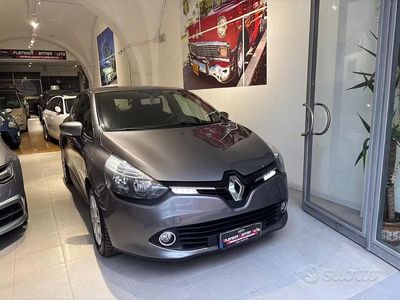 Usata Renault Clio IV 75 CV (55 kW) 2013 Grigio Berlina