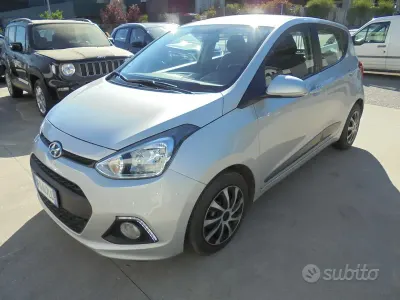 Brugt Hyundai i10 Edition 67 HK (49 kW) 2016 Grå Hatchback