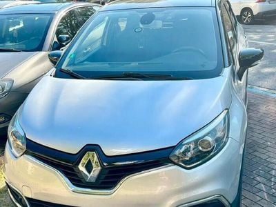 Usata Renault Captur 90 CV (66 kW) 2016 Grigio SUV
