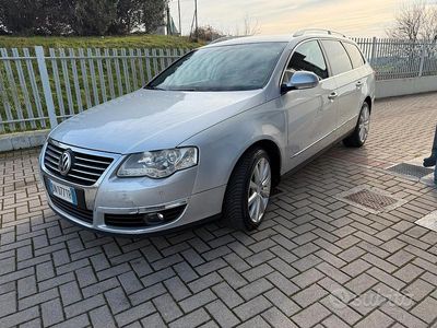 Usata VW Passat Highline 170 CV (125 kW) 2008 Grigio Station wagon