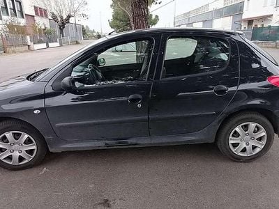 Usata Peugeot 206 60 CV (44 kW) 2011 Nero Berlina