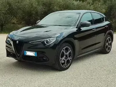 Usata Alfa Romeo Stelvio 179 CV (131 kW) 2018 Nero SUV