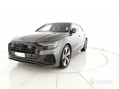 Grigio Usata 2022 Audi Q8 Sport SUV | 60.900 € (Buon prezzo)