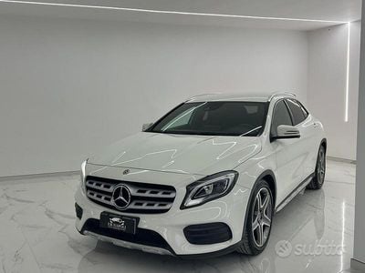 Usata Mercedes GLA200 Premium 135 CV (99 kW) 2017 Bianco SUV