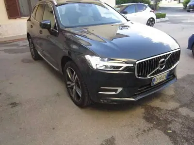 Usata Volvo XC60 Inscription 197 CV (144 kW) 2020 Blu/azzurro SUV