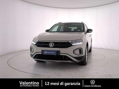 Usata VW T-Roc Life 110 CV (80 kW) 2022 Beige SUV