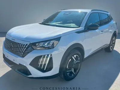 Usata Peugeot 2008 Allure 100 CV (73 kW) 2025 Bianco SUV