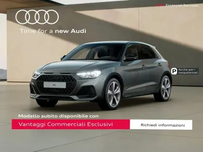 Nuova Audi A1 Comfort 116 CV (85 kW) 2025 Grigio Berlina
