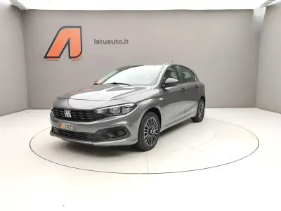 Usata Fiat Tipo 101 CV (74 kW) 2023 Grigio Berlina