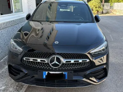Usata Mercedes GLA250 Advanced Plus 163 CV (119 kW) 2023 Nero SUV