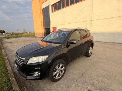 Usata Toyota RAV4 150 CV (110 kW) 2010 SUV