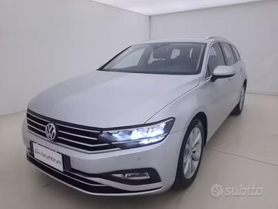Begagnad VW Passat Business 150 HK (110 kW) 2020 Grå Kombi