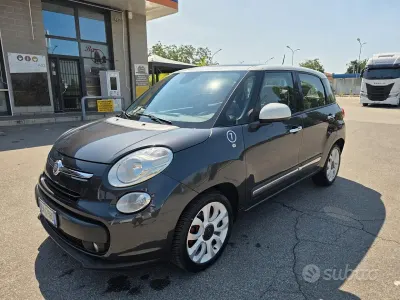 Usata Fiat 500L Lounge 85 CV (62 kW) 2013 Grigio Monovolume