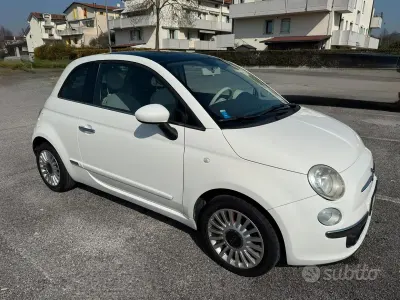 Usata Fiat 500 Lounge 69 CV (50 kW) 2010 Bianco Berlina