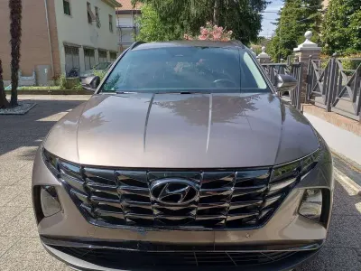 Usata Hyundai Tucson 116 CV (85 kW) 2023 Bronzo SUV