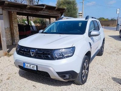 Usata Dacia Duster Prestige 115 CV (84 kW) 2022 Bianco SUV