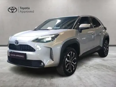 Usata Toyota Yaris Cross Trend 116 CV (85 kW) 2022 Argento SUV