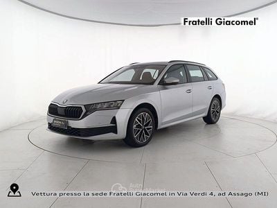 Usata Skoda Octavia Executive 150 CV (110 kW) 2025 Argento brillante metallizzato Station wagon