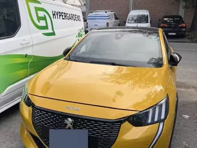Usata Peugeot 208 GT-line 131 CV (96 kW) 2019 Giallo Utilitaria