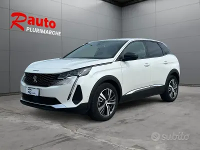 Usata Peugeot 3008 Allure 131 CV (96 kW) 2023 Bianco SUV