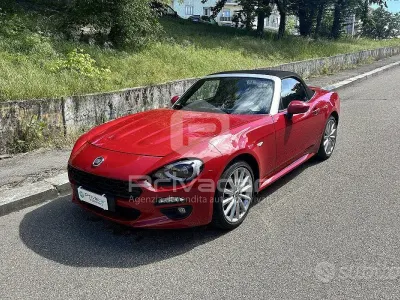 Usata Fiat 124 Spider 140 CV (102 kW) 2018 Rosso Cabrio