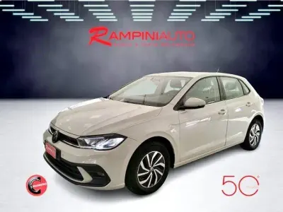 Usata VW Polo 90 CV (66 kW) 2022 Grigio Utilitaria