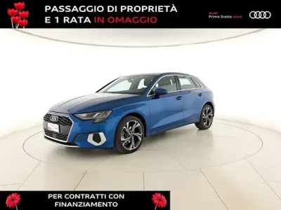 Usata Audi A3 Advanced Plus 110 CV (80 kW) 2022 Blu atollo metallizzato Berlina