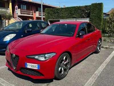 Usata Alfa Romeo Giulia Super 190 CV (139 kW) 2019 Rosso Berlina