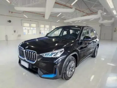 Usata BMW iX1 103 kW (141 CV) 2023 SUV