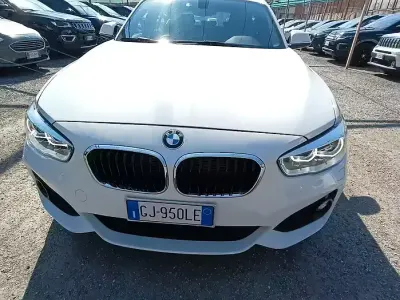 Usata BMW 118 136 CV (100 kW) 2019 Bianco Utilitaria
