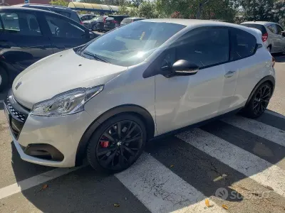 Usata Peugeot 208 GTi by Peugeot Sport 208 CV (152 kW) 2017 Bianco Utilitaria