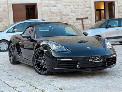 Usata Porsche 718 Boxster 300 CV (220 kW) 2020 Nero Cabrio