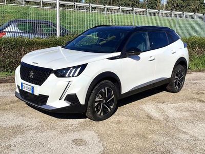 Usata Peugeot 2008 GT 131 CV (96 kW) 2023 Bianco SUV