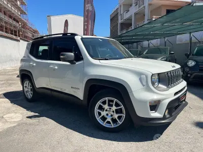 Usata Jeep Renegade Longitude 131 CV (96 kW) 2021 Bianco SUV