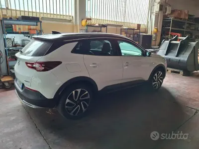 Usata Opel Grandland X 131 CV (96 kW) 2020 SUV