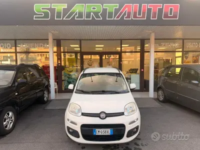 Usata Fiat Panda Lounge 75 CV (55 kW) 2013 Bianco Utilitaria