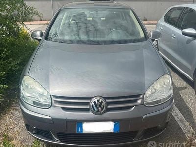 Usata VW Golf IV 115 CV (84 kW) 2005 Grigio Berlina
