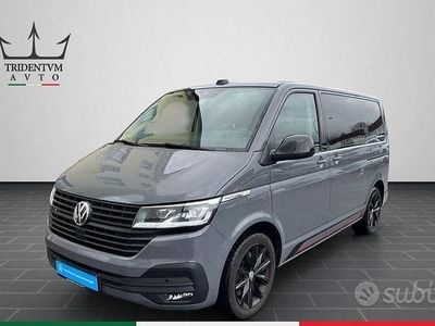Usata VW Multivan Highline 204 CV (150 kW) 2021 Grigio Furgone