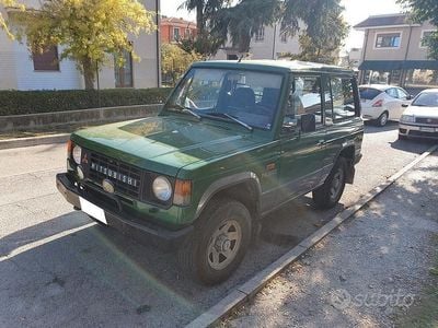 Usata Mitsubishi Pajero 84 CV (61 kW) 1984 Verde SUV