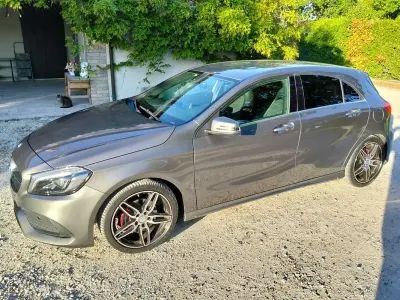 Usata Mercedes A180 Premium 109 CV (80 kW) 2016 Berlina