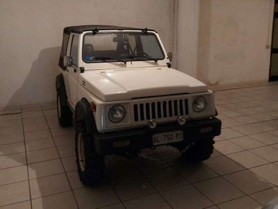 Suzuki Samurai