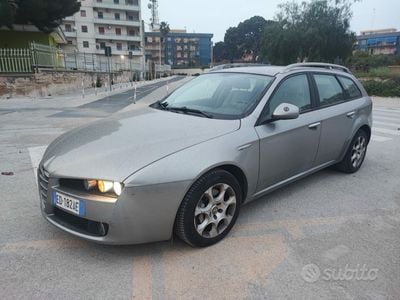 Alfa Romeo 159